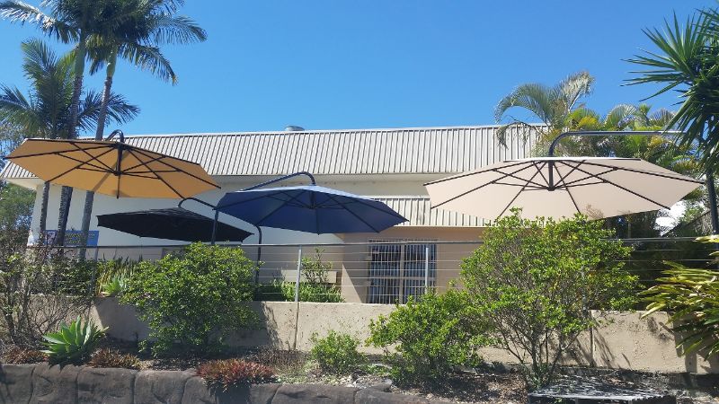 Super Shade Umbrellas