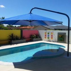 Umbrella Super Shade Residential 5 mtr PVC Bright blue Location Burleigh